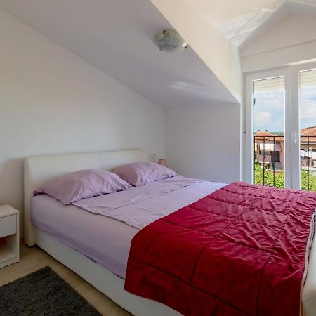 Apartments Goran By Rent Istria Umag Exterior photo