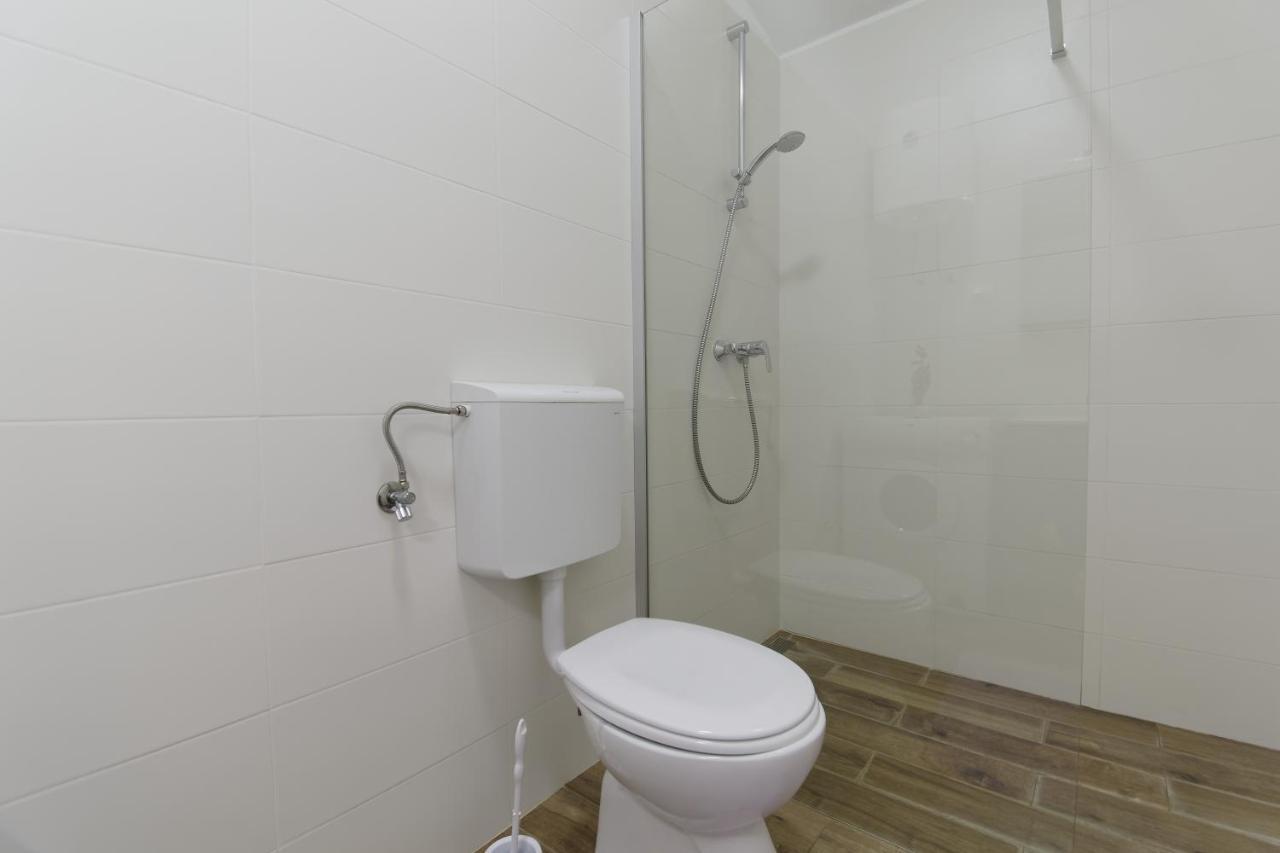 Apartments Goran By Rent Istria Umag Exterior photo